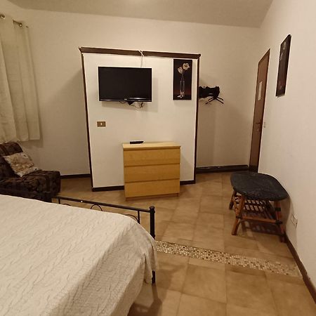 Bed and Breakfast San Nicolo House Aci Catena Экстерьер фото
