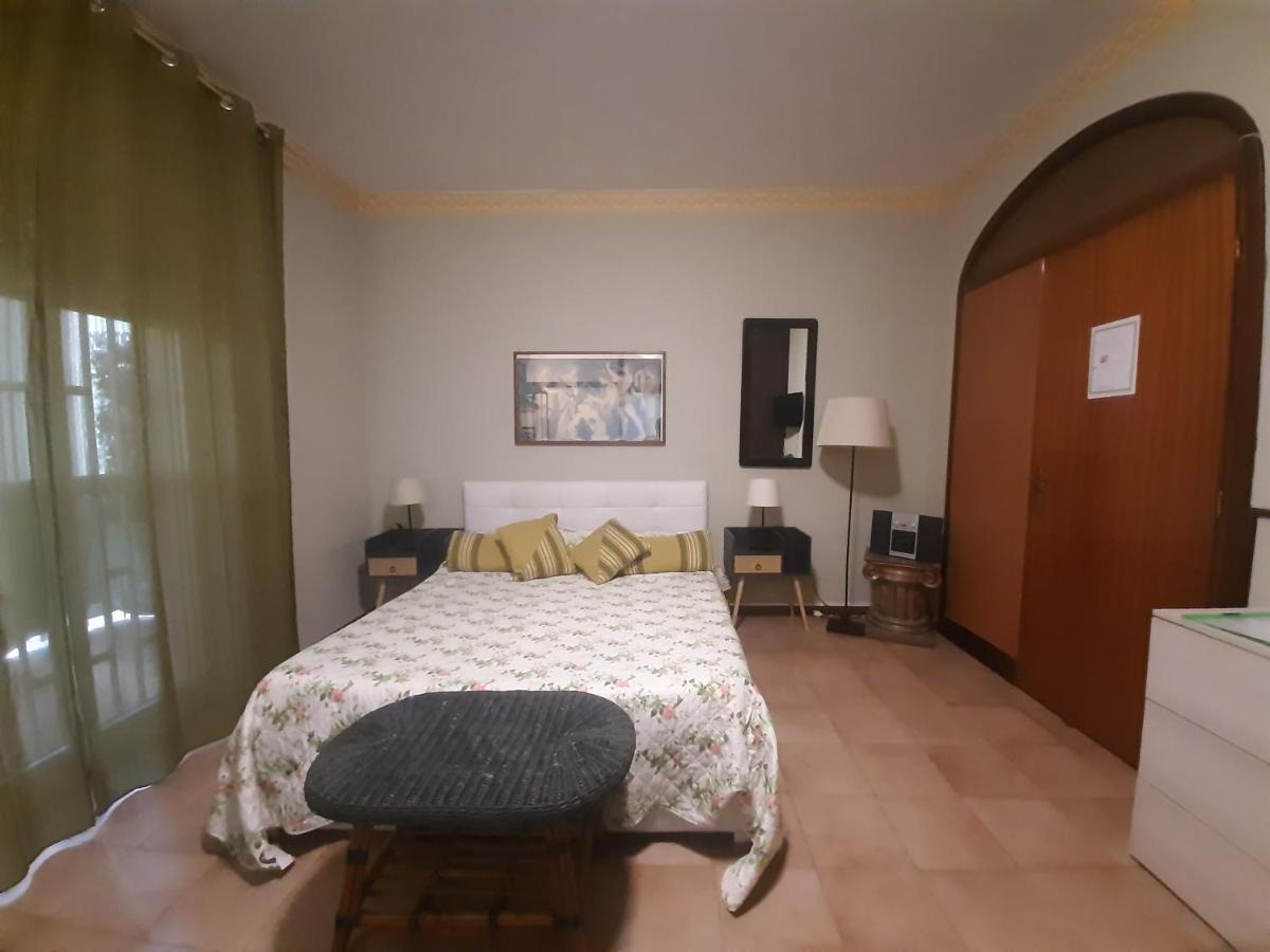Bed and Breakfast San Nicolo House Aci Catena Экстерьер фото