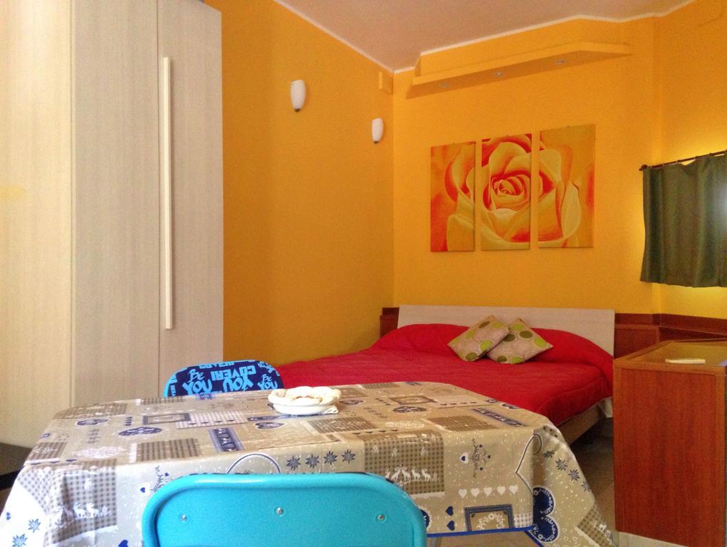 Bed and Breakfast San Nicolo House Aci Catena Экстерьер фото