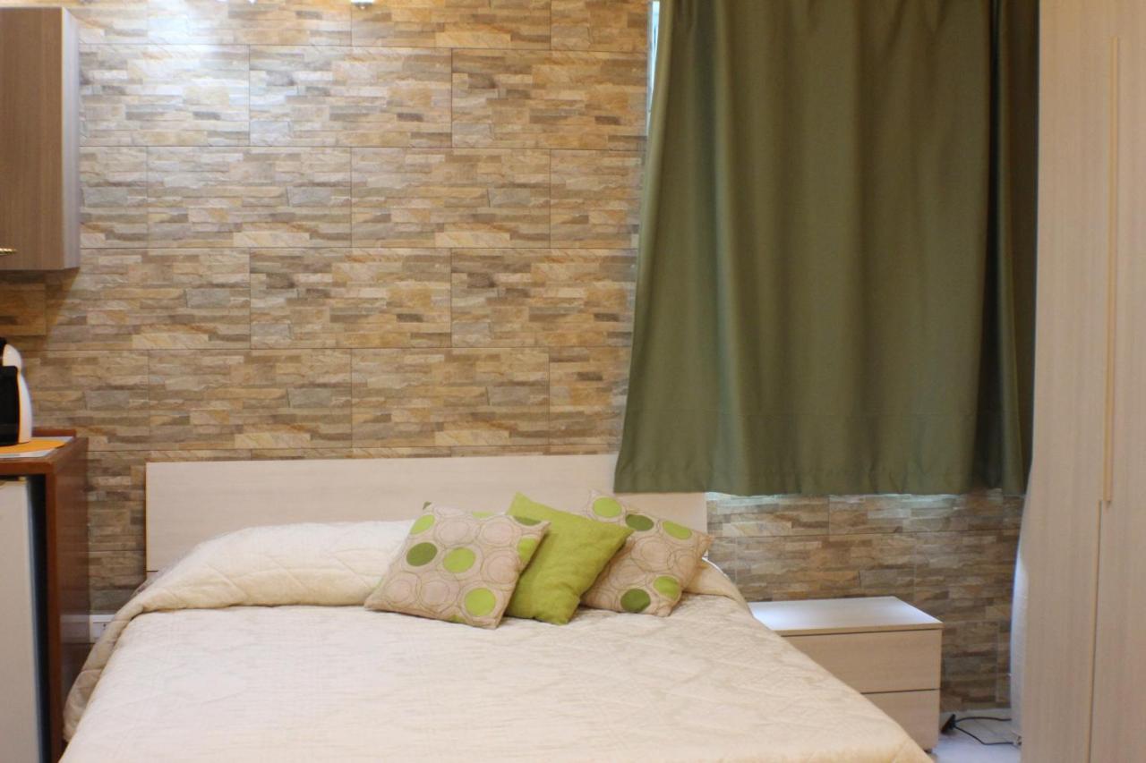 Bed and Breakfast San Nicolo House Aci Catena Экстерьер фото